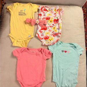 Colorful Baby Bodysuit Set